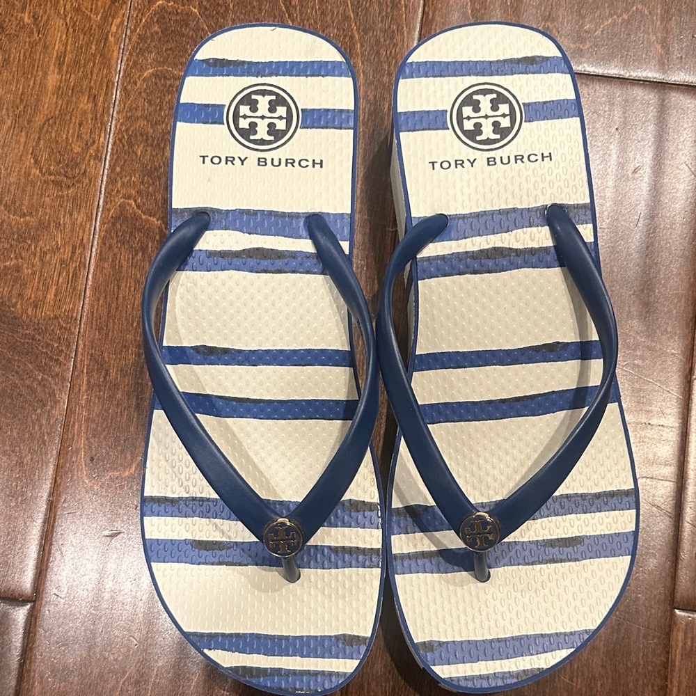 NWT Tory Burch Blue and White Striped Wedge Platform Flip Flops
